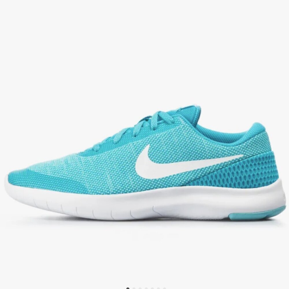 NIKE FLEX EXPERIENCE RUN 7 NEW Size